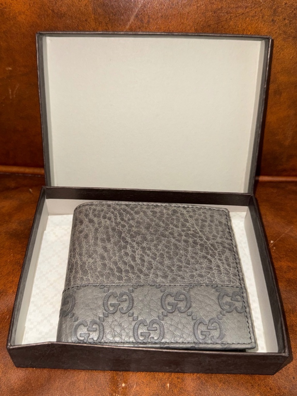 Gucci Men’s Bi-fold Leather Wallet